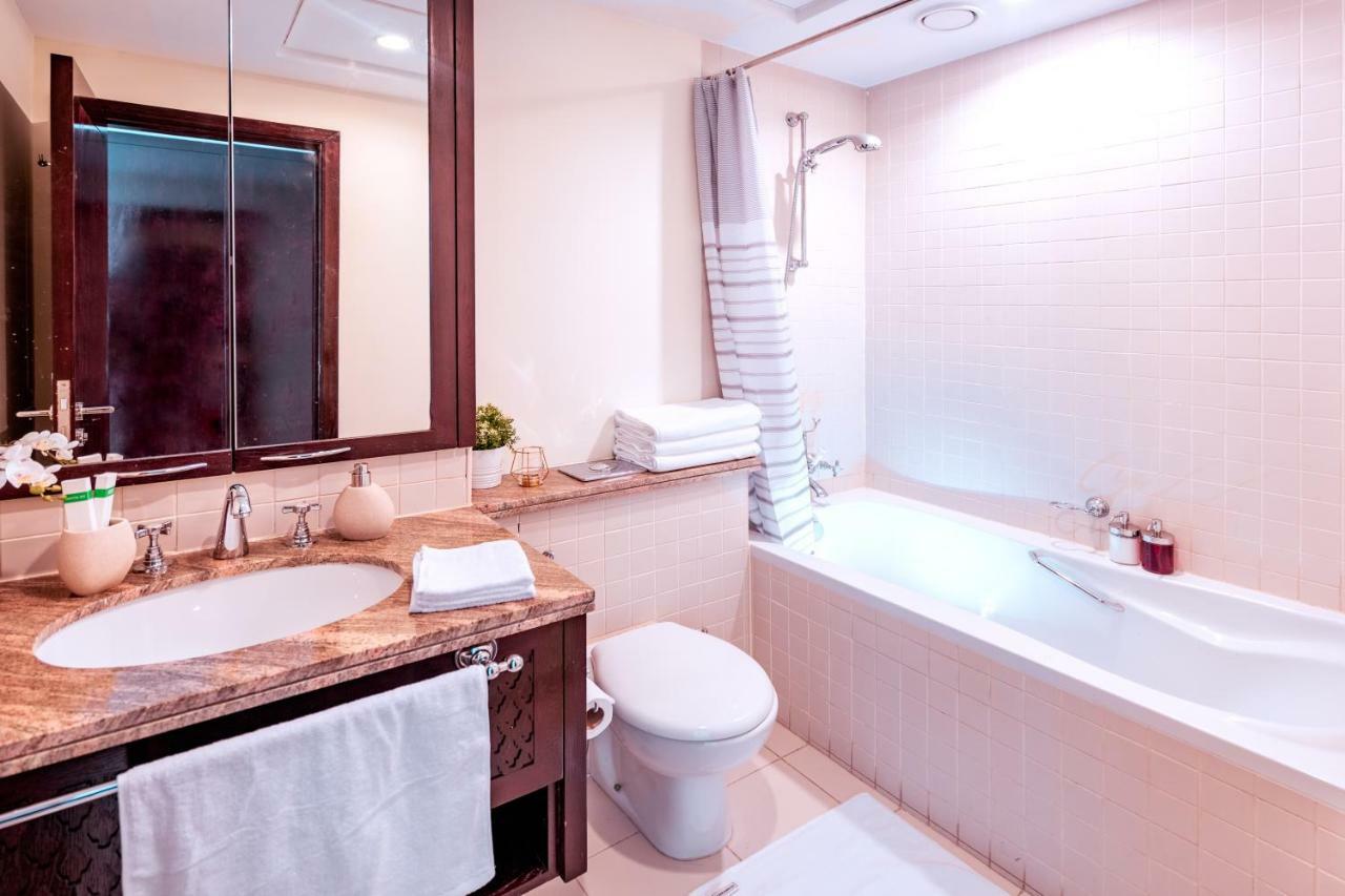 Elite Royal Apartment - Full Burj Khalifa And Fountain View - The Royal Dubai Buitenkant foto